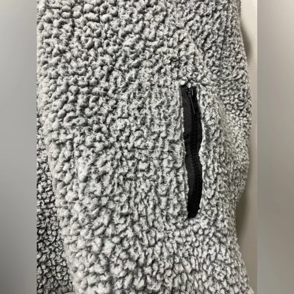 XX-Large Women’s Gray Black Thin Zip-Up Sherpa Vest w/ Two Front Pockets - Picture 5 of 6